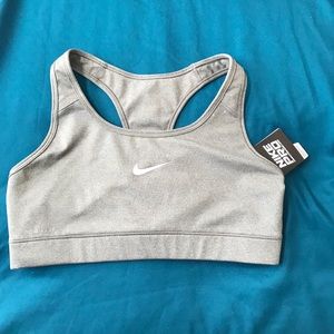 Nike sports bra NWT